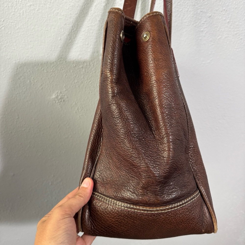 Dooney & Bourke vintage Brown Leather Tote with Timeless Elegance - Picture 3 of 12